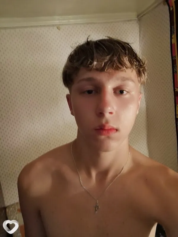 Евгений, 18, Москве — анкета №4612669