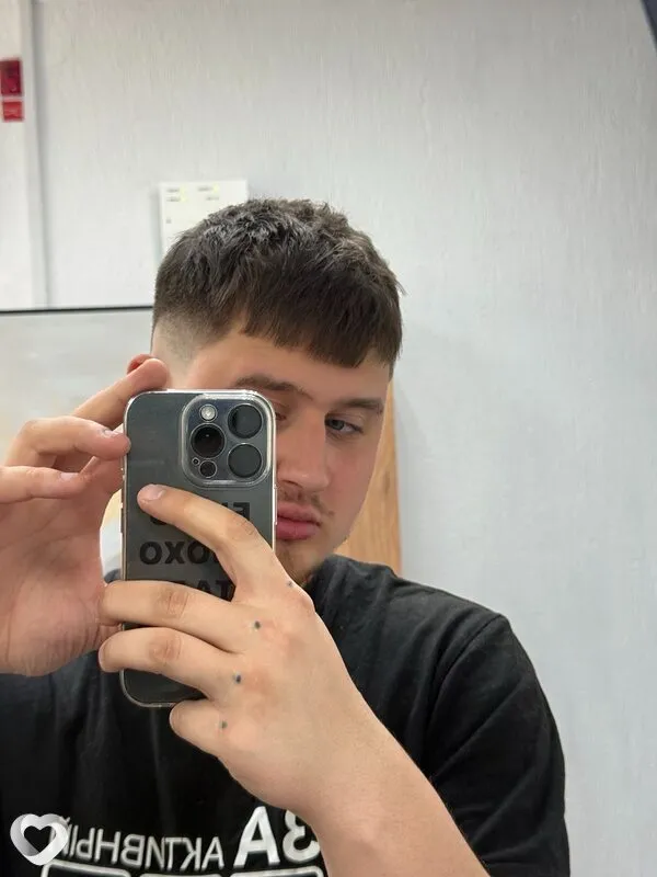 Андрей, 20, Москве — анкета №4613210