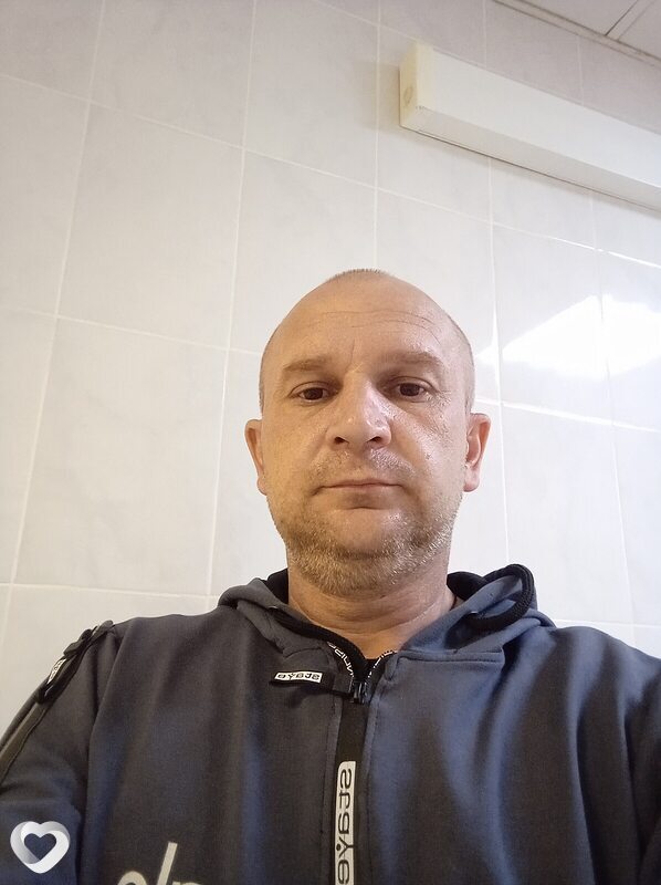 Виталик, Людиново