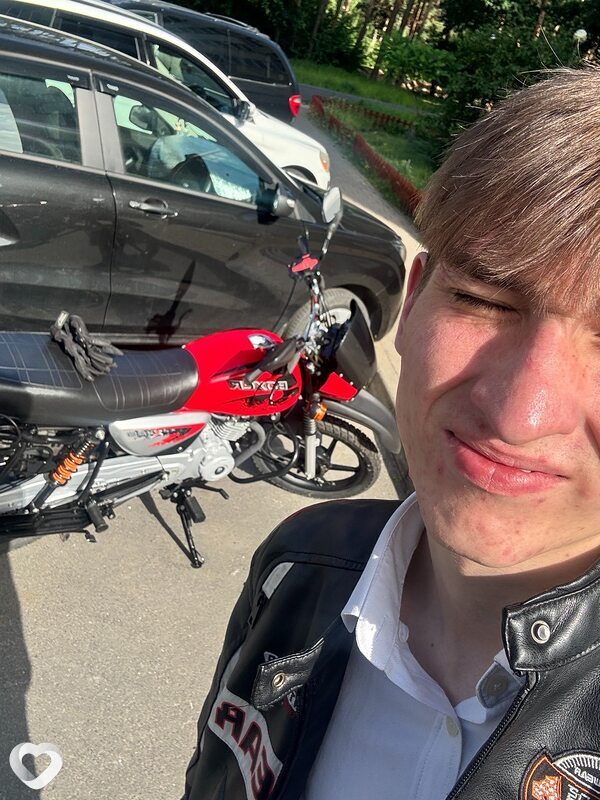 Иван, 18, Гомеле — анкета №4613633