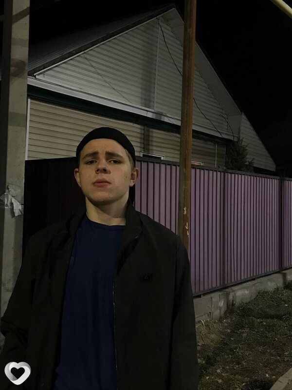 Виктор, 19, Алматы — анкета №4613815