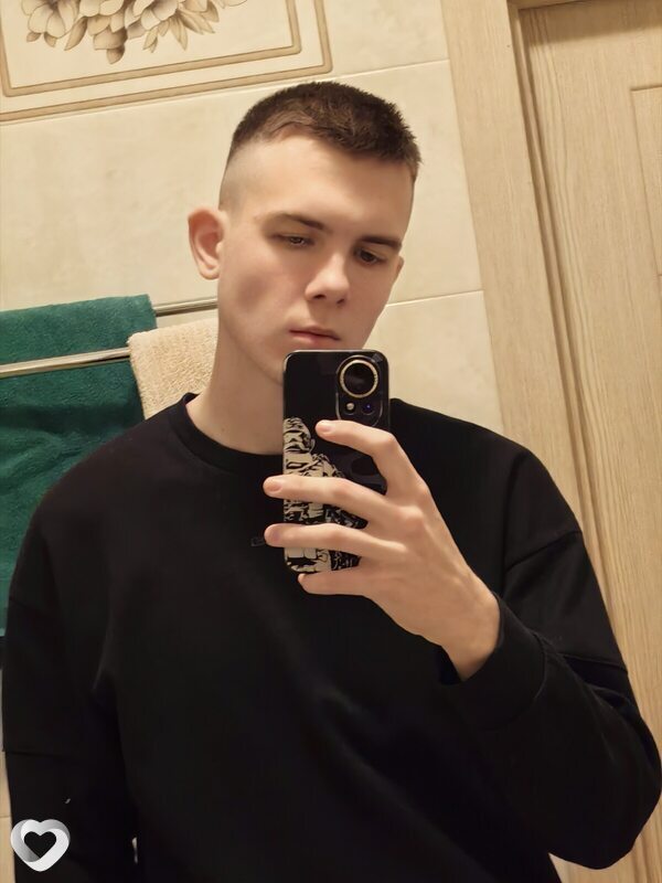 Марк, 21, Краснодаре — анкета №4614137