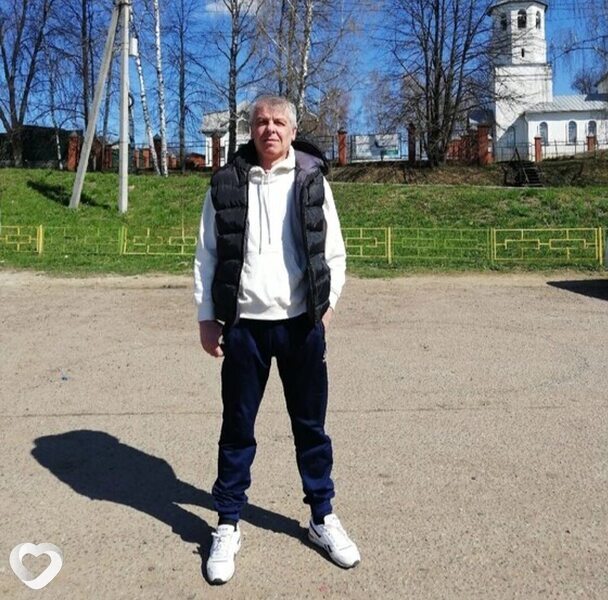 Гога, Правдинский