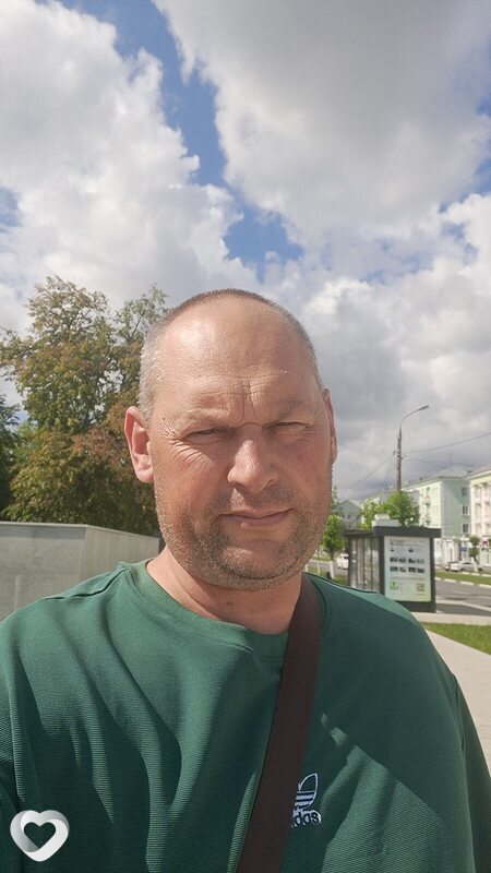 Толя, 44, Южно-Сахалинске — анкета №4614179