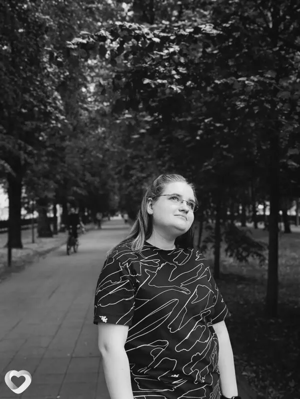 Алёна, 23, Москве — анкета №4614495