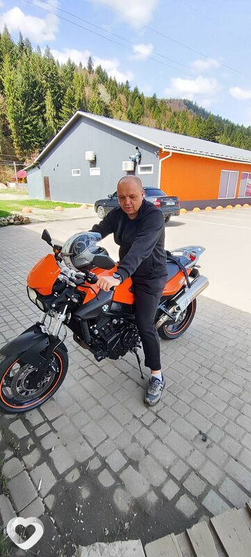 Роман, Николаев