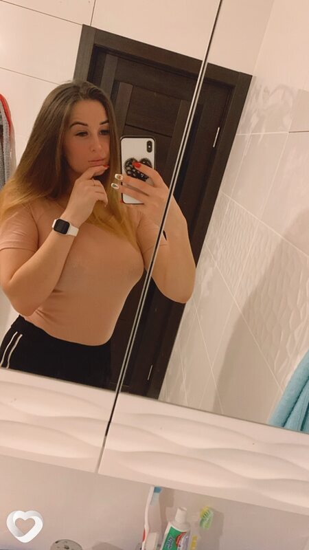 Карина, Калининград