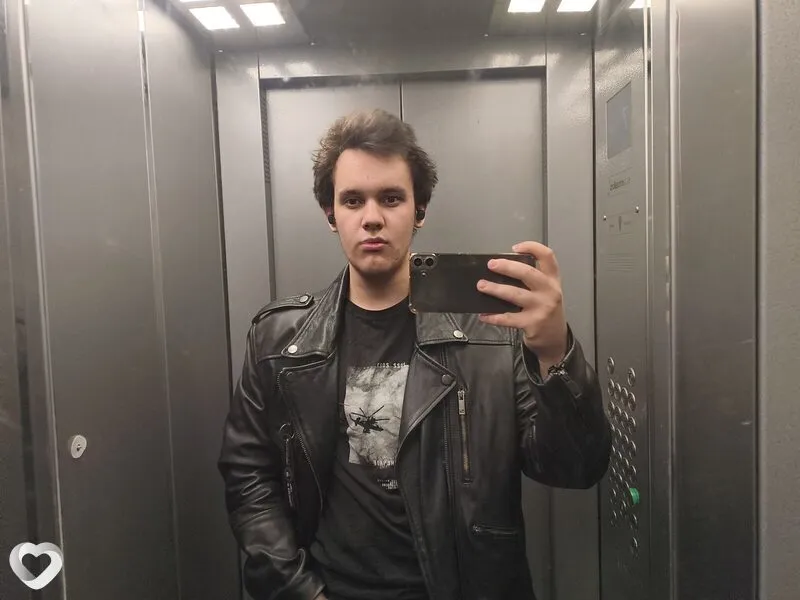 Сергей, 18, Москве — анкета №4615014