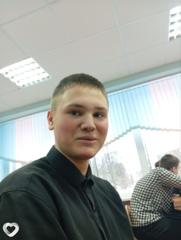 Александр, 19, Минске — анкета №4615363