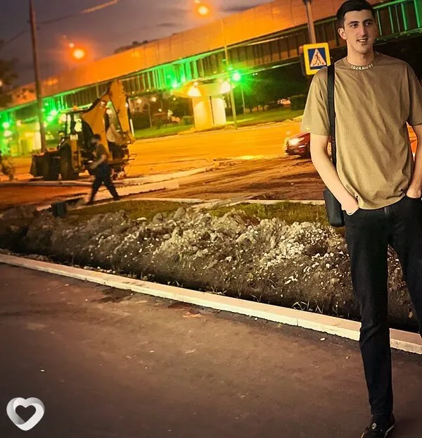 Елнур, 27, Москве — анкета №4615656