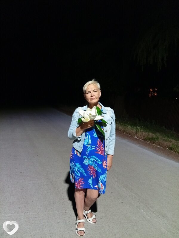Елена, Курган