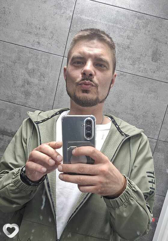 Артём, 36, Донецке — анкета №4617493