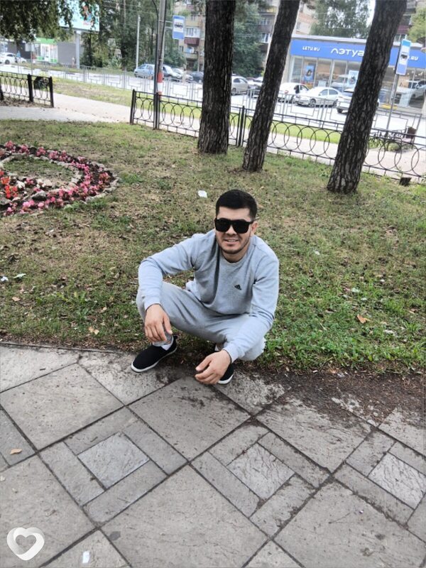 Умар, Выкса