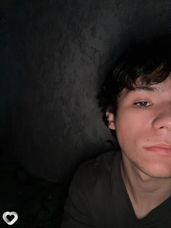 Артем, 18, Тюмени — анкета №4617875