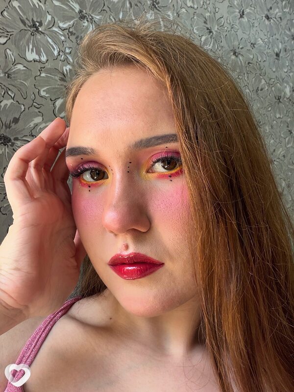 Катя, 22, Ижевске — анкета №4617895