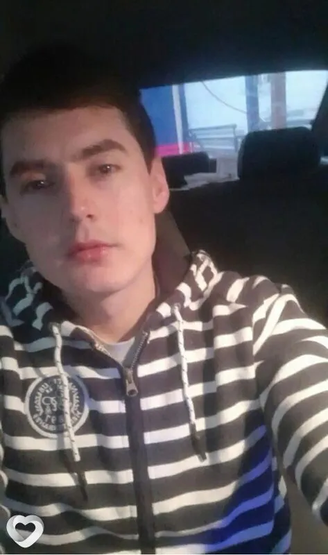 Максим, 31, Москве — анкета №4618139