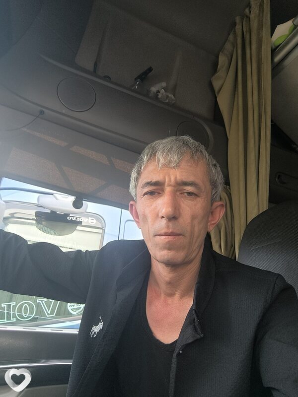 Zafar, Ангрен