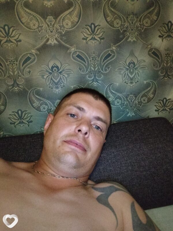 Volodya, 36, Омске — анкета №4618546