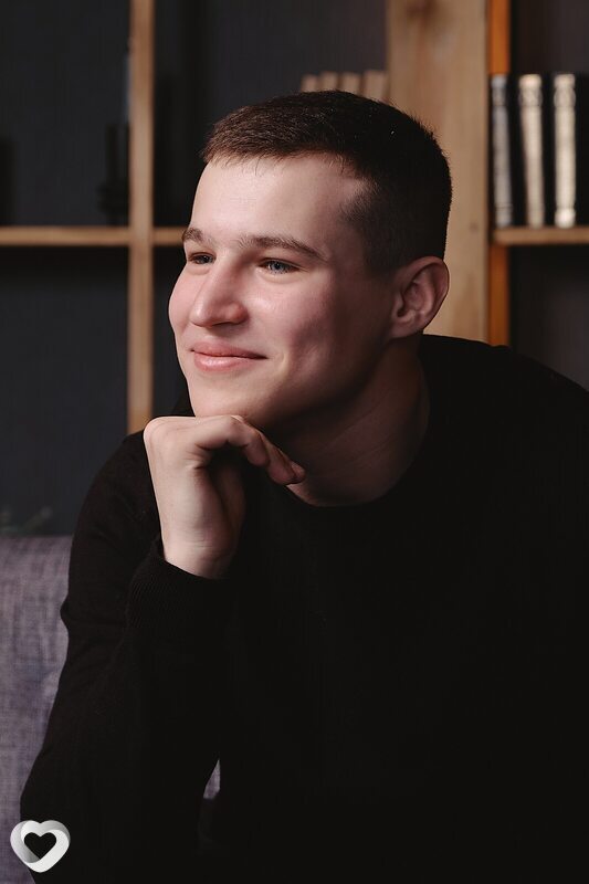 Иван, 19, Костроме — анкета №4618400