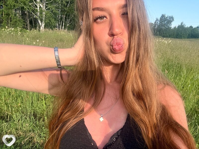 Полина, 19, Иркутске — анкета №4618486