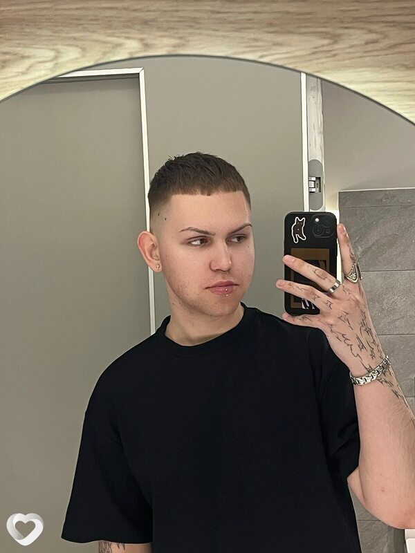 Едиг, 21, Гомеле — анкета №4618657