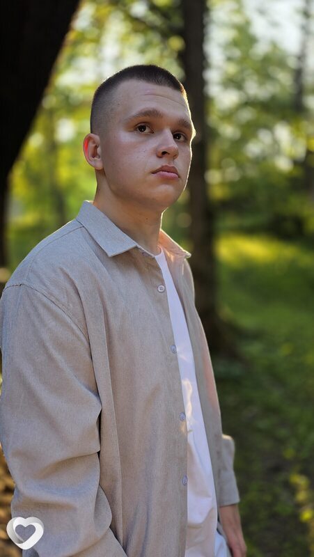 Руслан, 21, Гусеве — анкета №4619035