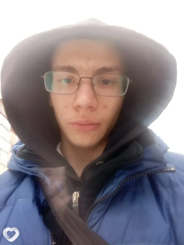 Иван, 18, Москве — анкета №4620434