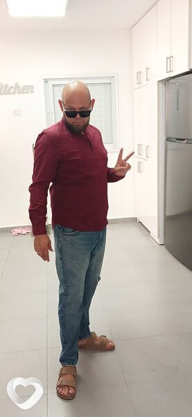 Василь, Холон