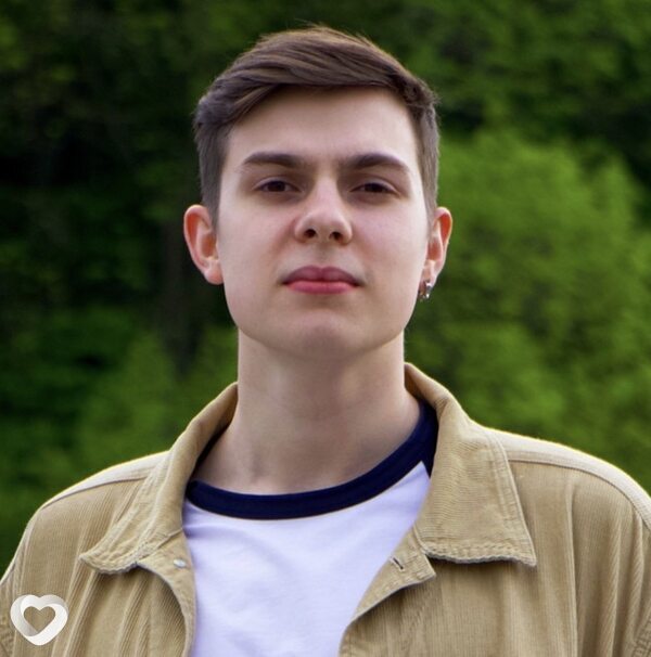 Назар, 19, Перегинском — анкета №4621194