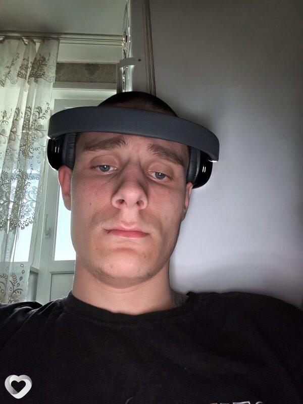 Роман, 21, Мысках — анкета №4621348