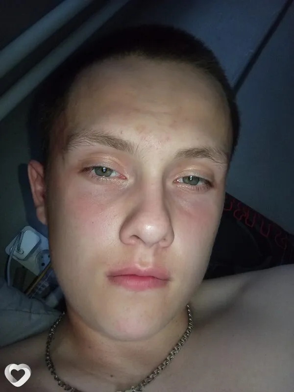 Данил, 19, Барнауле — анкета №4622916