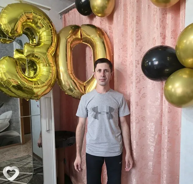 Александр, 30, Бийске — анкета №4623557