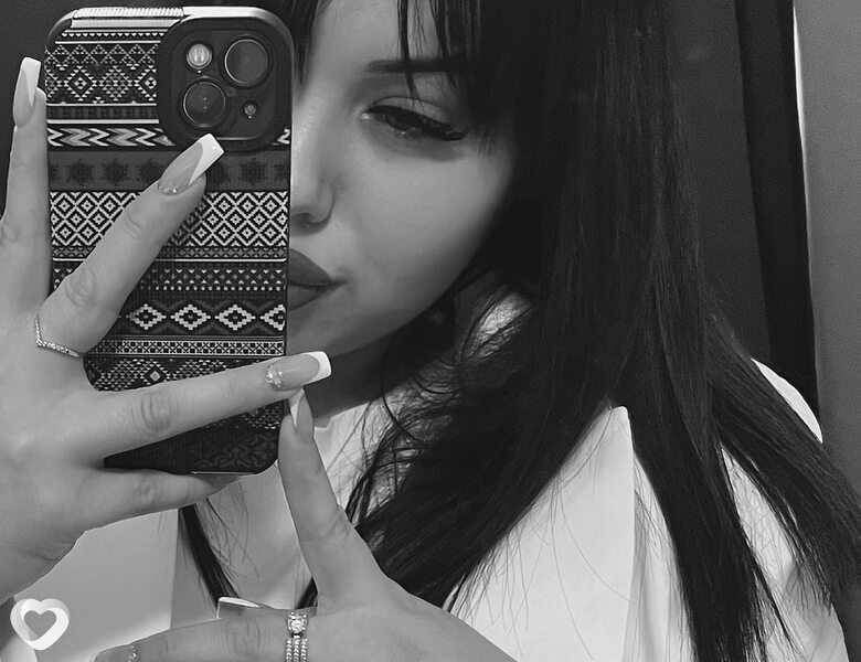Karina, 22, Симферополе — анкета №4623669