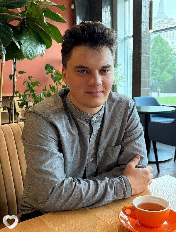 Артём, 25, Екатеринбурге — анкета №4624710