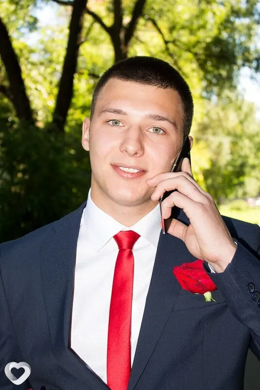 Максим, 27, Москве — анкета №4625080