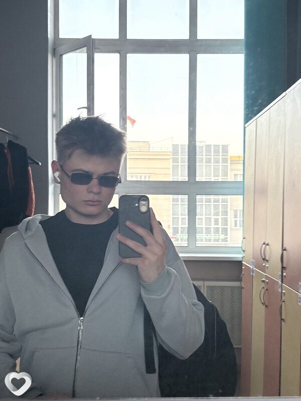 Антон, 18, Минске — анкета №4625629