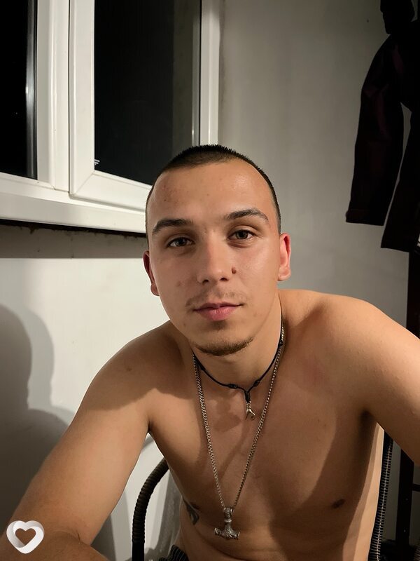 Сашко, 22, Бресте — анкета №4625645