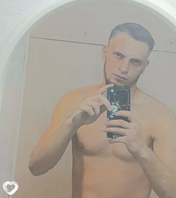Артем, 23, Казани — анкета №4625610