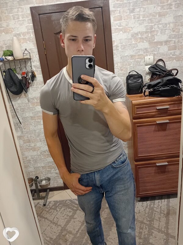 Андрей, 19, Туле — анкета №4626005