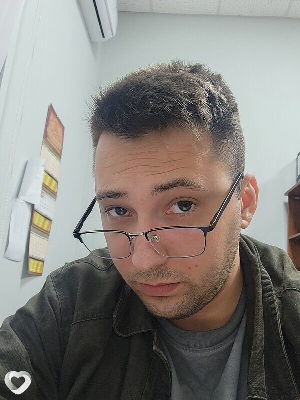 Андрей, 24, Луганске — анкета №4627258