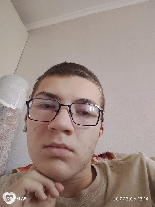 Антон, 25, Москве — анкета №4627590