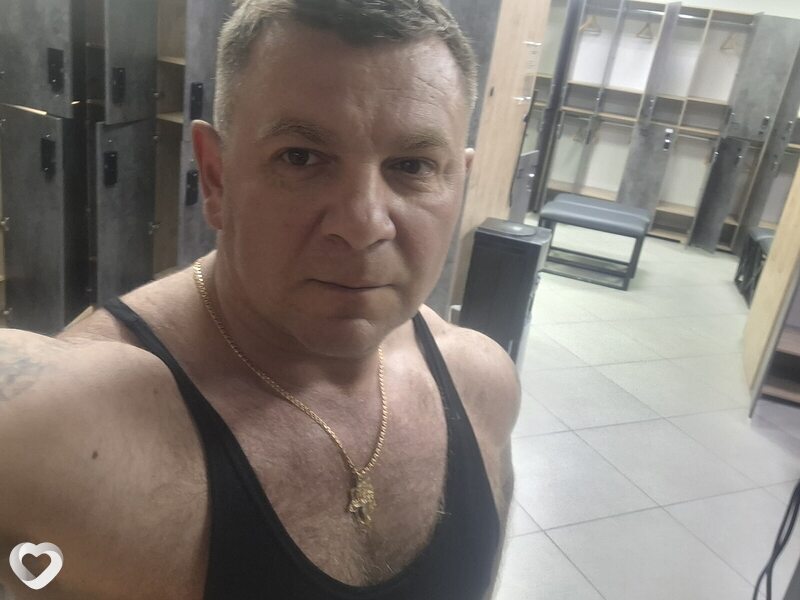 Виталий, Сургут