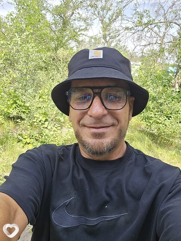 Yuri, 37, Луганске — анкета №4628910