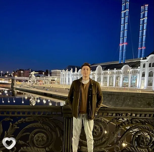 Антон, 23, Москве — анкета №4630463