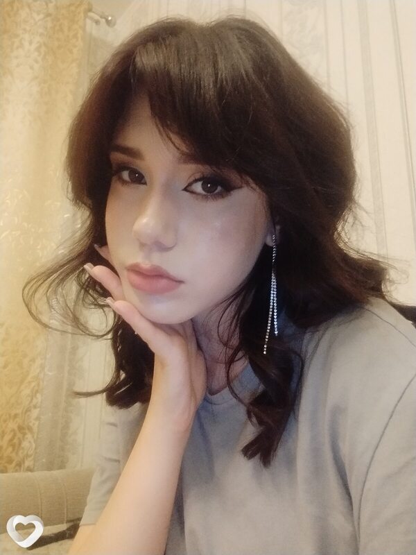 Лана, 18, Санкт-Петербурге — анкета №4630047