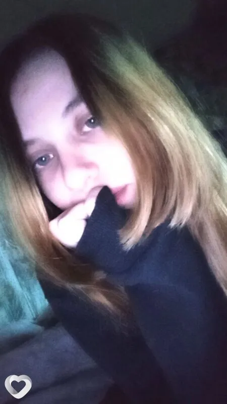 Вика, 18, Барнауле — анкета №4630381