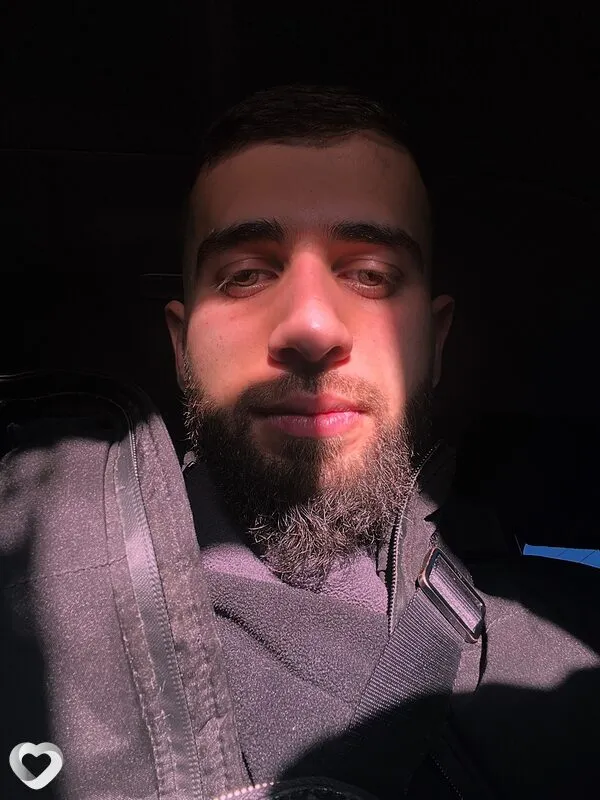 Азамат, 24, Москве — анкета №4630507