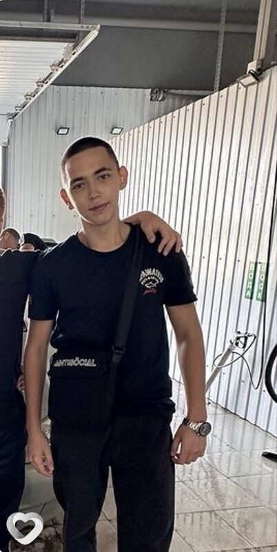 Александр, 20, Астрахани — анкета №4631137