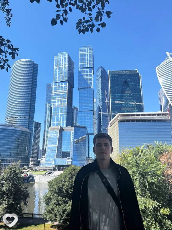 Артём, 18, Санкт-Петербурге — анкета №4631079