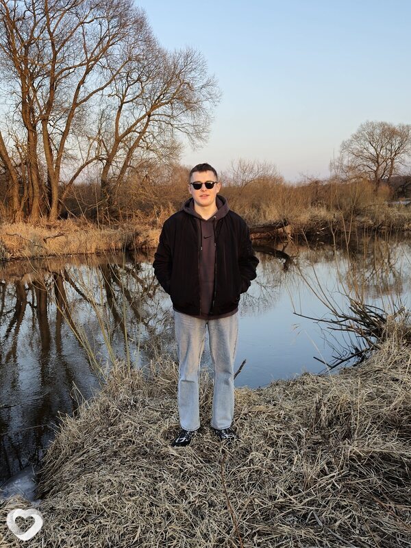 Александр, 22, Бобруйске — анкета №4631403